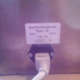 Συρρικνωτική μηχανή, αυτόματη, ανοξείδωτη. (Σφραγιστική για σακούλες διαφόρων μεγεθών)