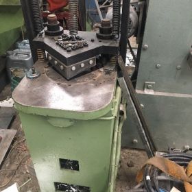 Γωνιοκόπτης 