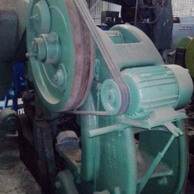 Πρέσα κρουστική ’00 