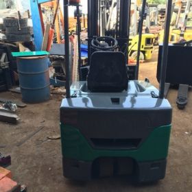 Κλάρκ TOYOTA GENEO