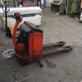 Παλετοφόρο πεζού χειριστή Linde