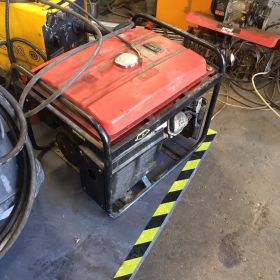 Ηλεκρογεννήτρια