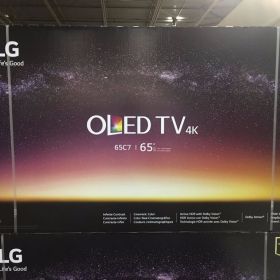 LG OLED65C7P 4K HDR Smart TV(2017 Model)