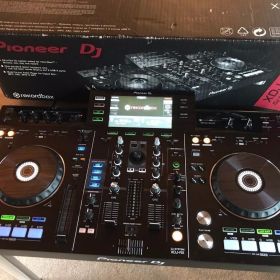 Pioneer DDJ SX2 costs 430 EUR, Pioneer XDJ RX costs 650 EUR, Pioneer CDJ 2000NXS2 cost 850 EUR