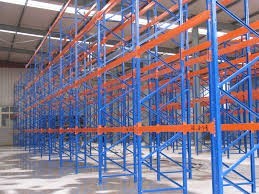 Πωλούνται Ράφια Παντώς Τύπου