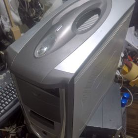 Gaming PC στήν μισή τιμή καταστήματος