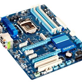 Gaming PC στήν μισή τιμή καταστήματος