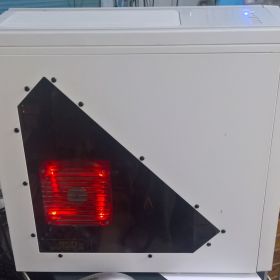 High-End Gaming PC, παίζει τά πάντα! 