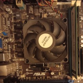 set μητρικης με επεξεργαστή 775 και fm2 και ram